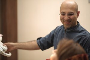 دکتر ارتودنسی خوب | دکتر فرهاد صدرالدینی